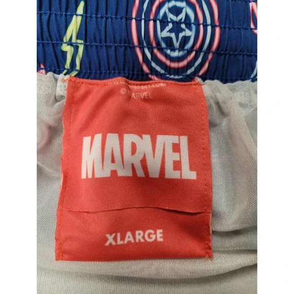 Marvel Chubbies Mens XL Swim Trunks Shorts Comic Superheroes Avengers - Picture 3 of 3